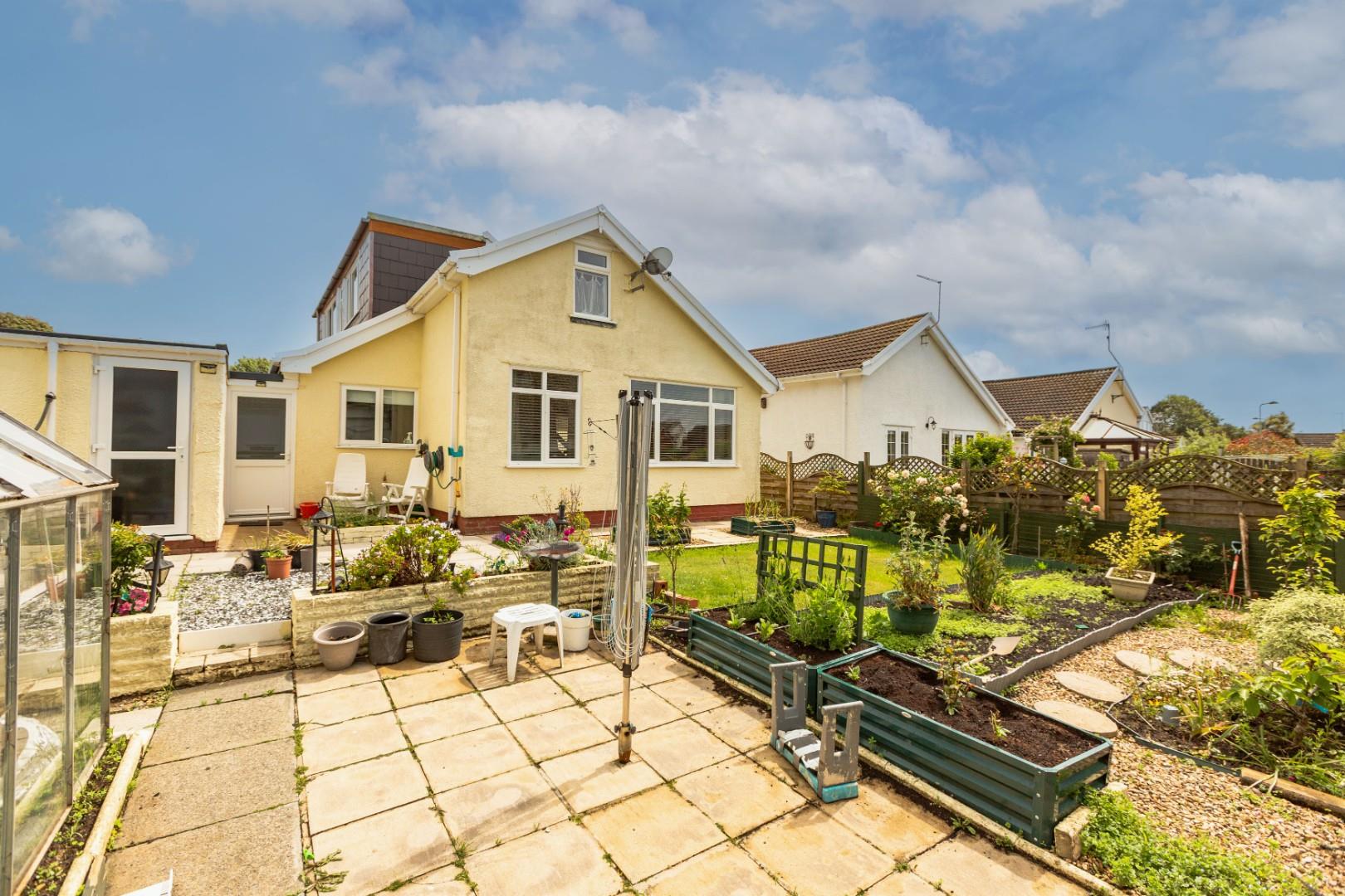 Whitestone Avenue, Bishopston, Murton, Swansea, SA3 3DA